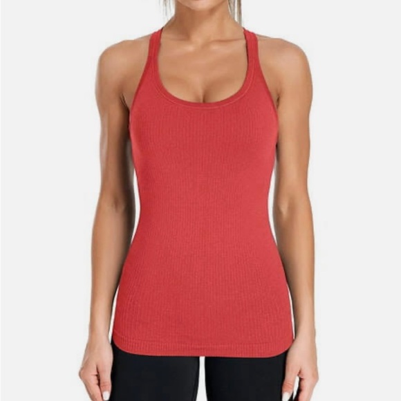 Tops - NWOT SELF-FREE Workout Tank Top With Built In Self Bra Cup